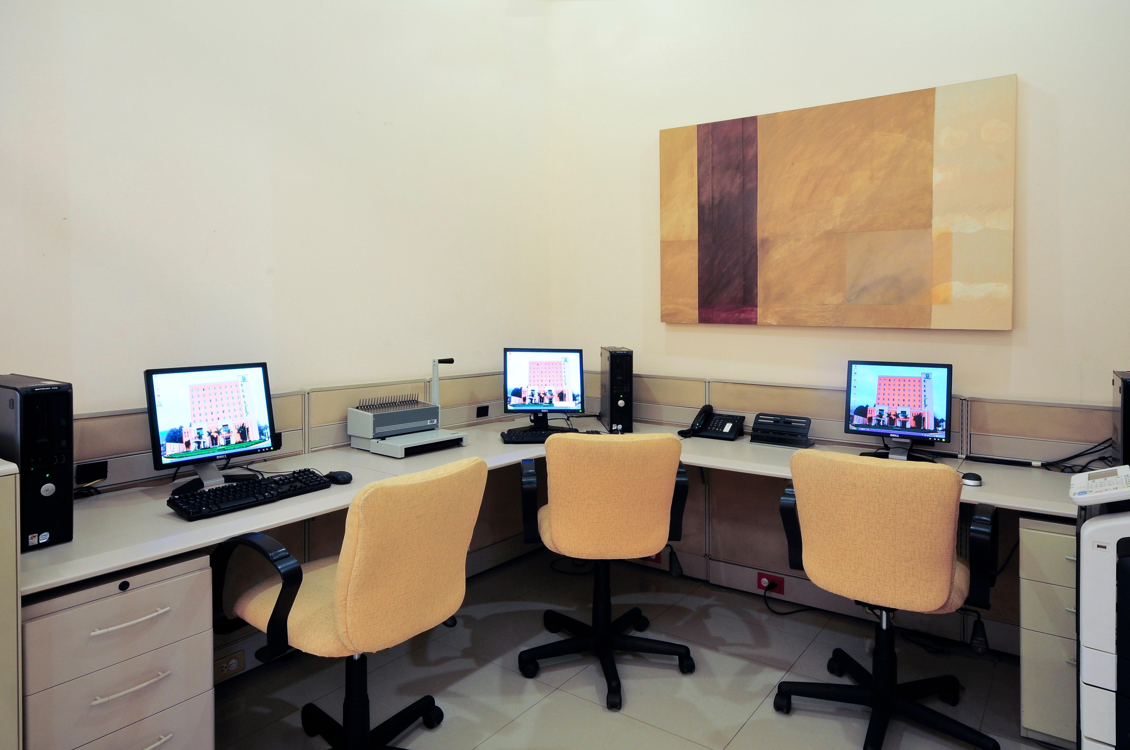 Holiday Inn Uruapan By Ihg Dış mekan fotoğraf