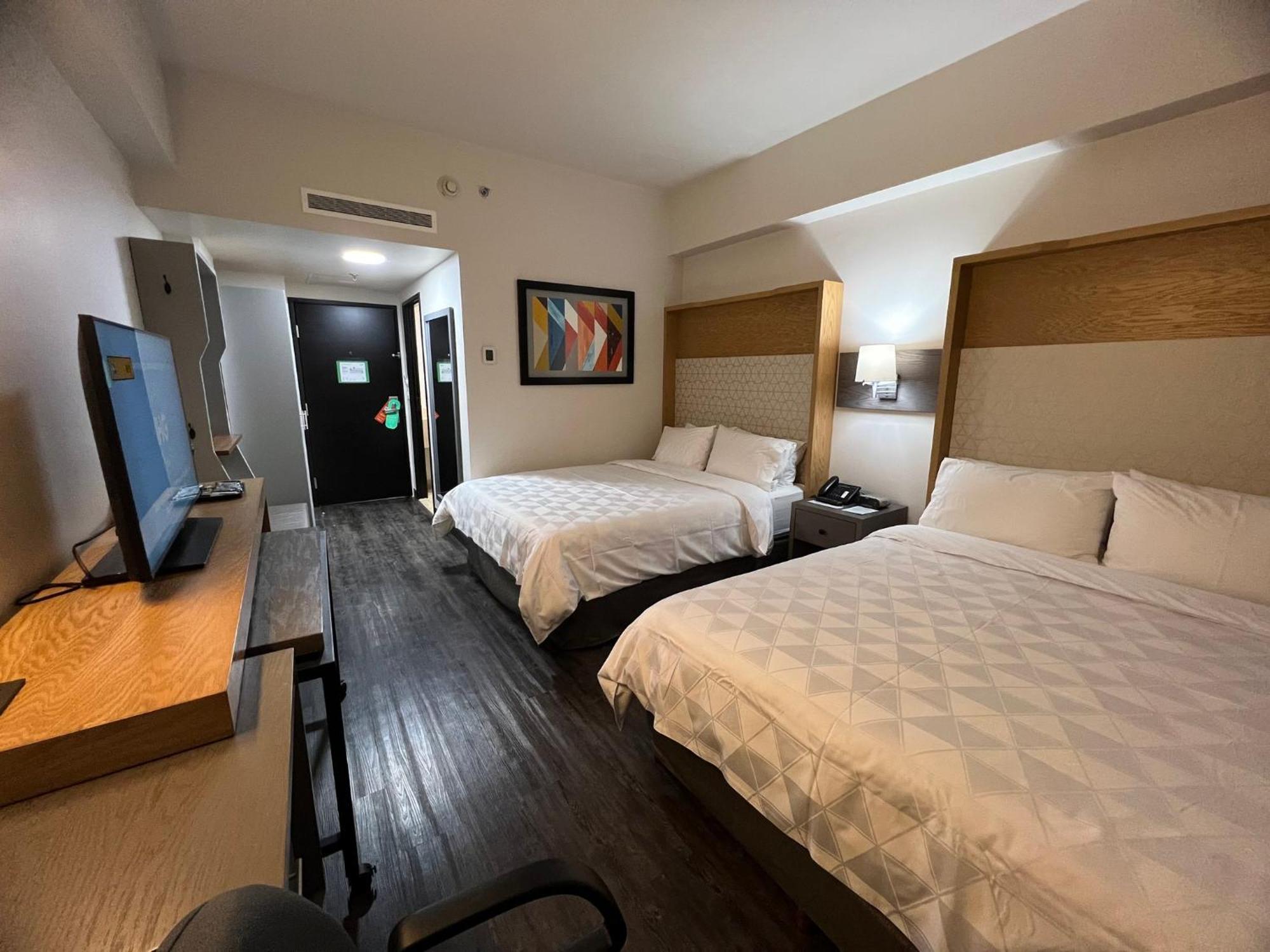 Holiday Inn Uruapan By Ihg Dış mekan fotoğraf