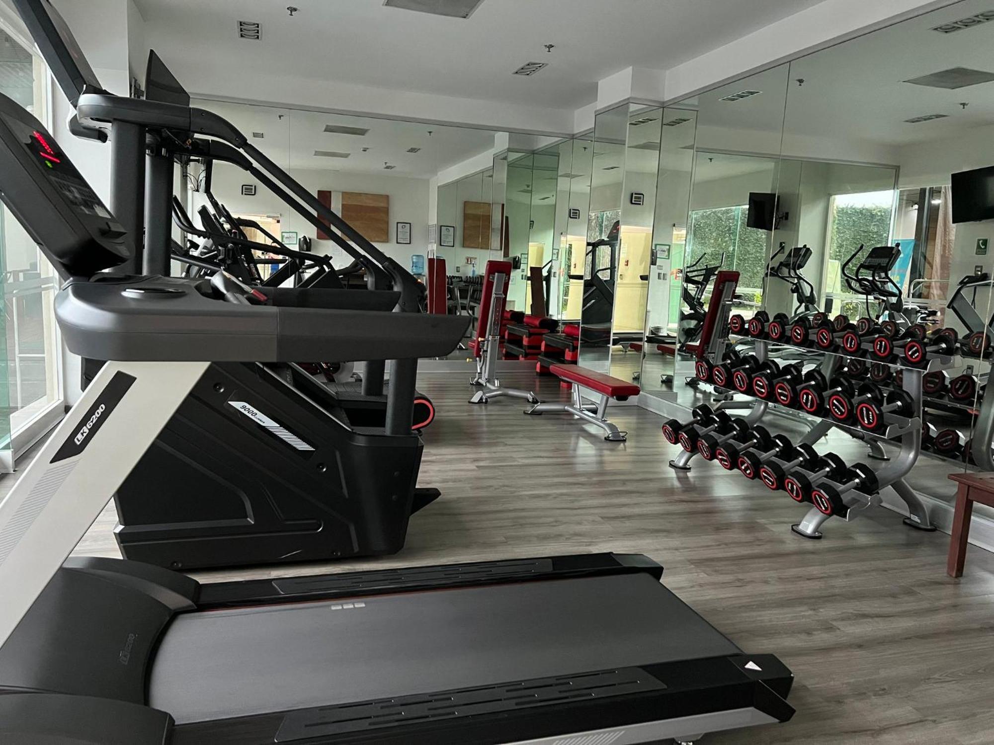 Holiday Inn Uruapan By Ihg Dış mekan fotoğraf