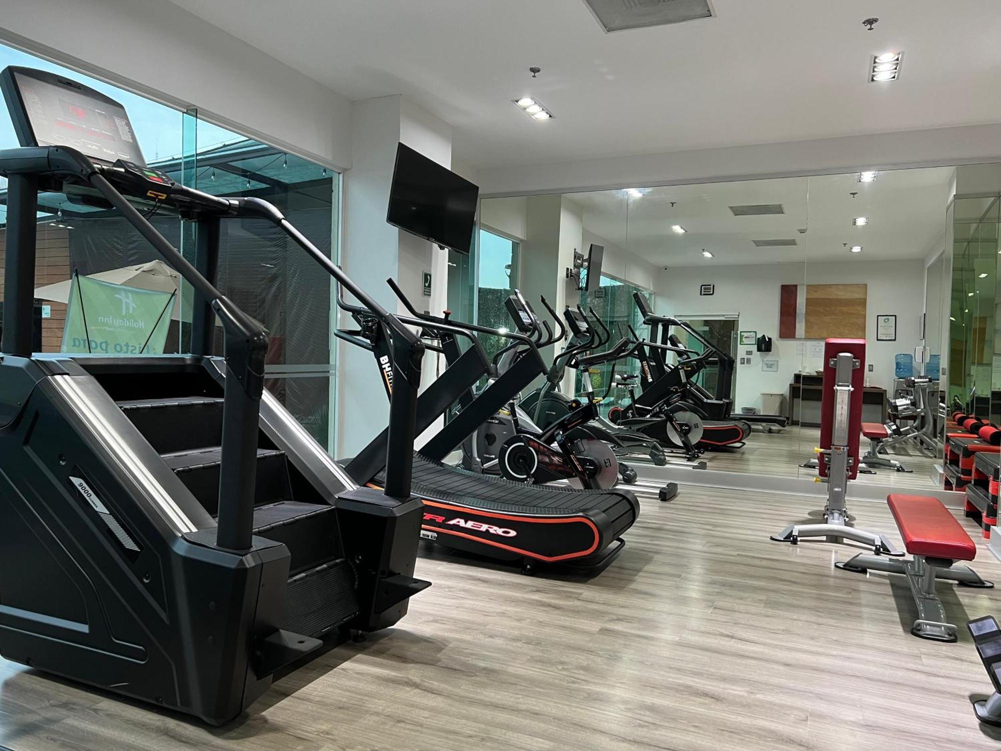 Holiday Inn Uruapan By Ihg Dış mekan fotoğraf